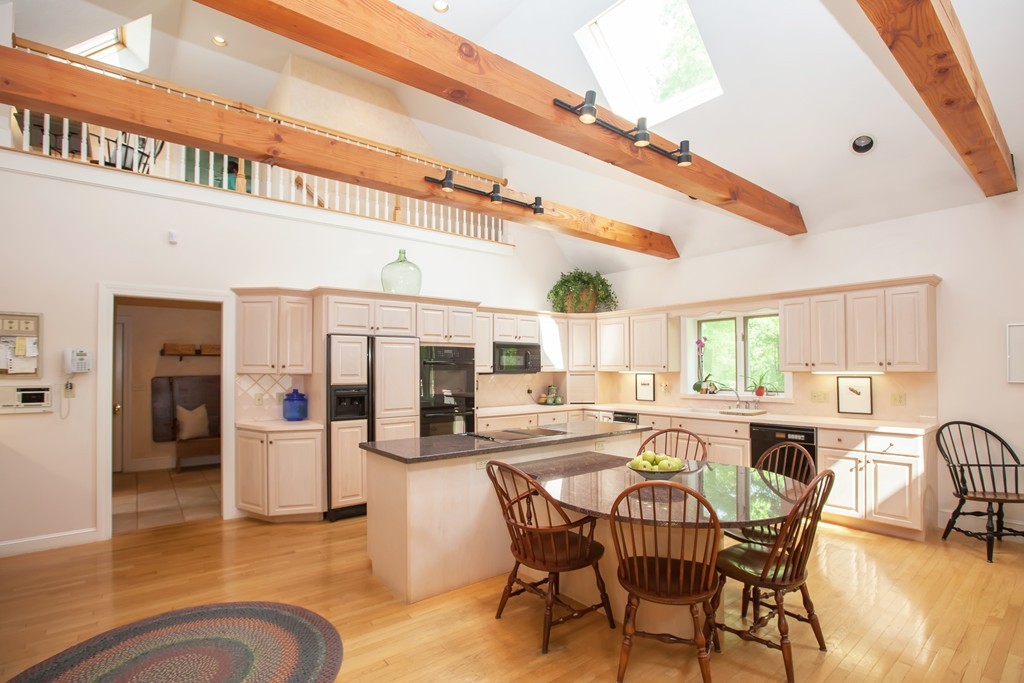101 Arrow Head Road Marshfield, MA 02050 - Photo 4 of 30 Gallery Image 4