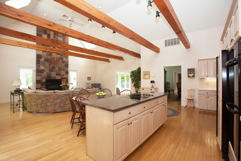 101 Arrow Head Road Marshfield, MA 02050 - Photo 6 of 30 Gallery Image 6