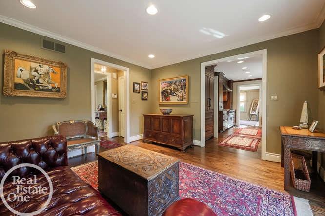 15 Provencal Road Grosse Pointe, MI 48236 - Photo 17 of 50 31333812-17.JPG