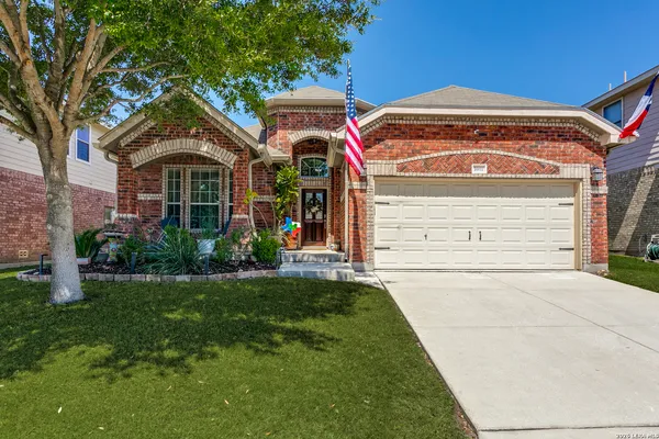 $275,000 | 10011 Champions Pass, Converse, TX 78109