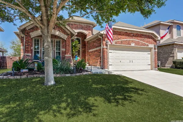 $275,000 | 10011 Champions Pass, Converse, TX 78109