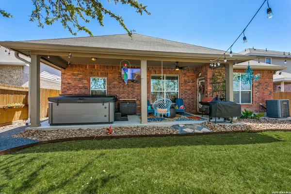 $275,000 | 10011 Champions Pass, Converse, TX 78109