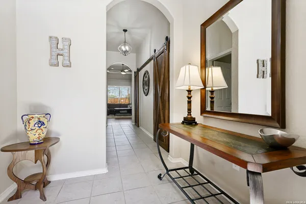 $275,000 | 10011 Champions Pass, Converse, TX 78109