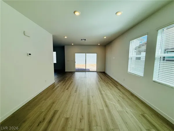 $2,799 | 8388 Caldera Hls Avenue, Las Vegas, NV 89147