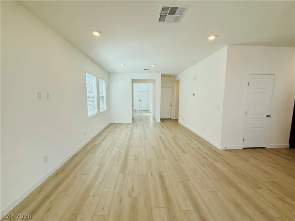 $2,799 | 8388 Caldera Hls Avenue, Las Vegas, NV 89147
