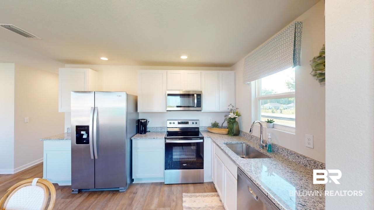 513 West Marigold Avenue Foley, AL 36535 - Photo 25 of 36