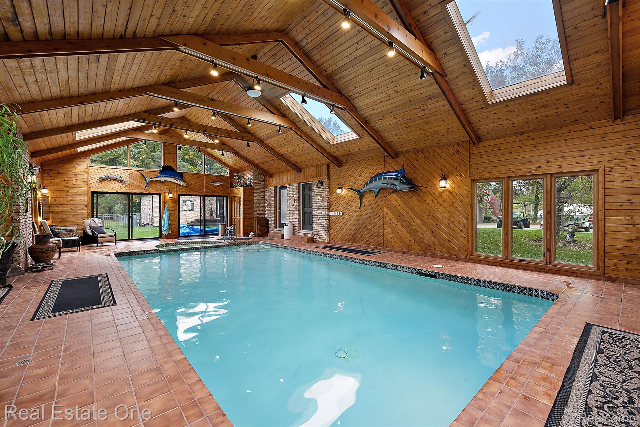 3700 Collins Road Oakland, MI 48363 - Photo 34 of 44 Gallery Image 34