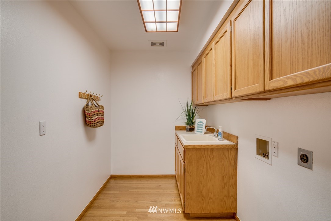 2002 Broadway North Wenatchee, WA 98801 - Photo 15 of 24