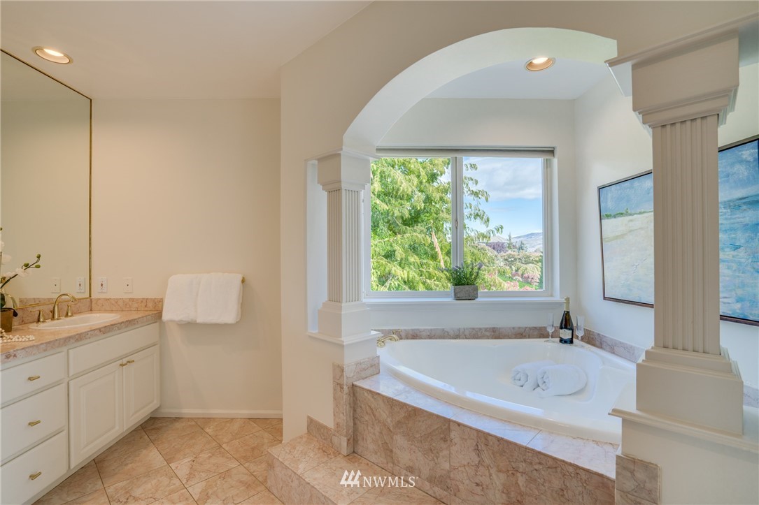 2002 Broadway North Wenatchee, WA 98801 - Photo 20 of 24