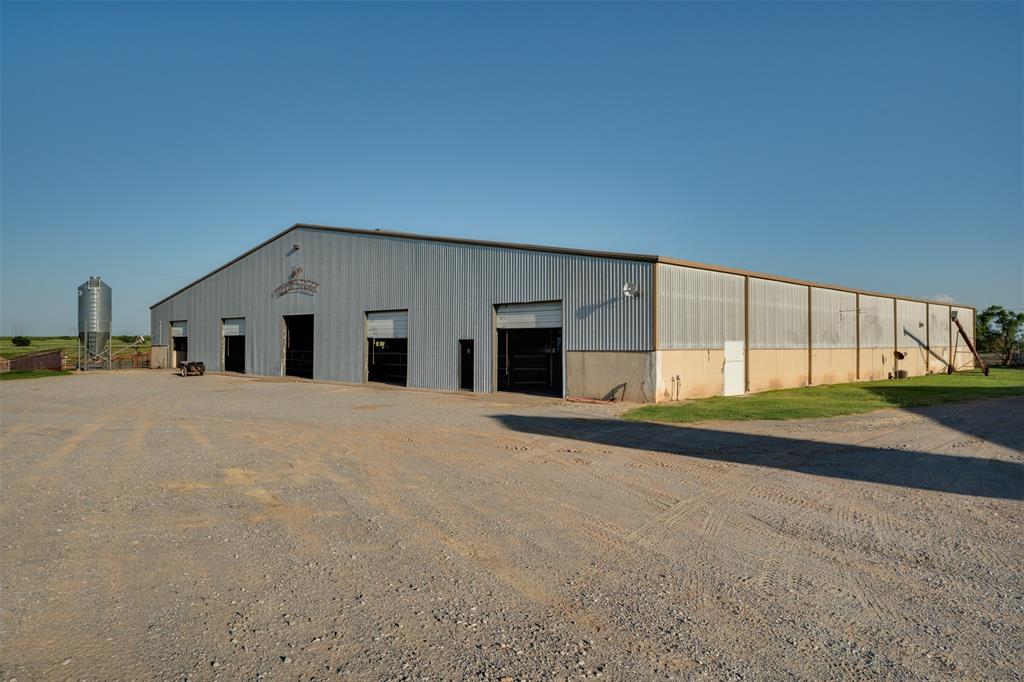 14003 Farm To Market Road 1954 Wichita Falls, TX 76310 - Photo 32 of 40 Arena