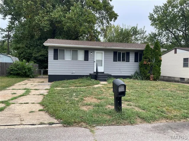 $94,900 | 1221 Scott Avenue, St. Louis, MO 63138