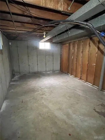 $94,900 | 1221 Scott Avenue, St. Louis, MO 63138