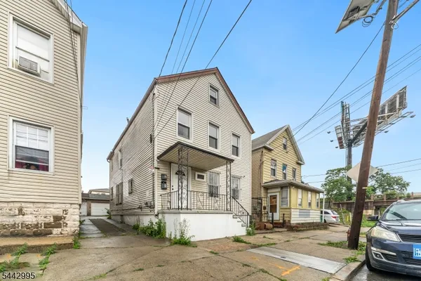 $597,000 | 334 Pine Street, Elizabeth Port, NJ 07206