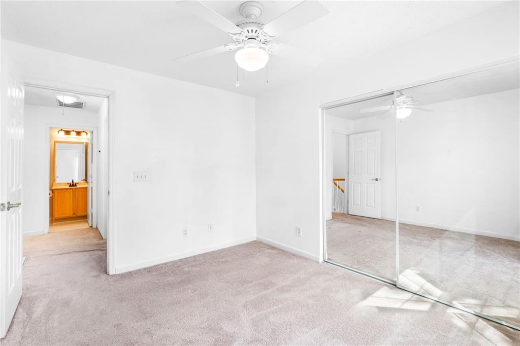 562 Windcroft Circle Northwest Acworth, GA 30101 - Photo 13 of 25 an empty room with a bathroom