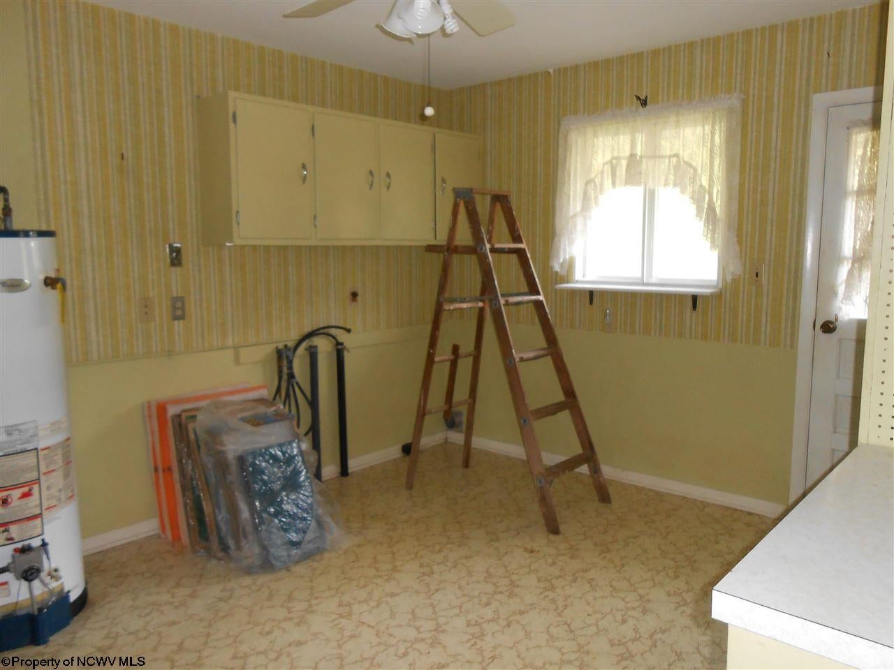 2925 Old Rt 33 Weston, WV 26452 - Photo 21 of 27 Gallery Image 21