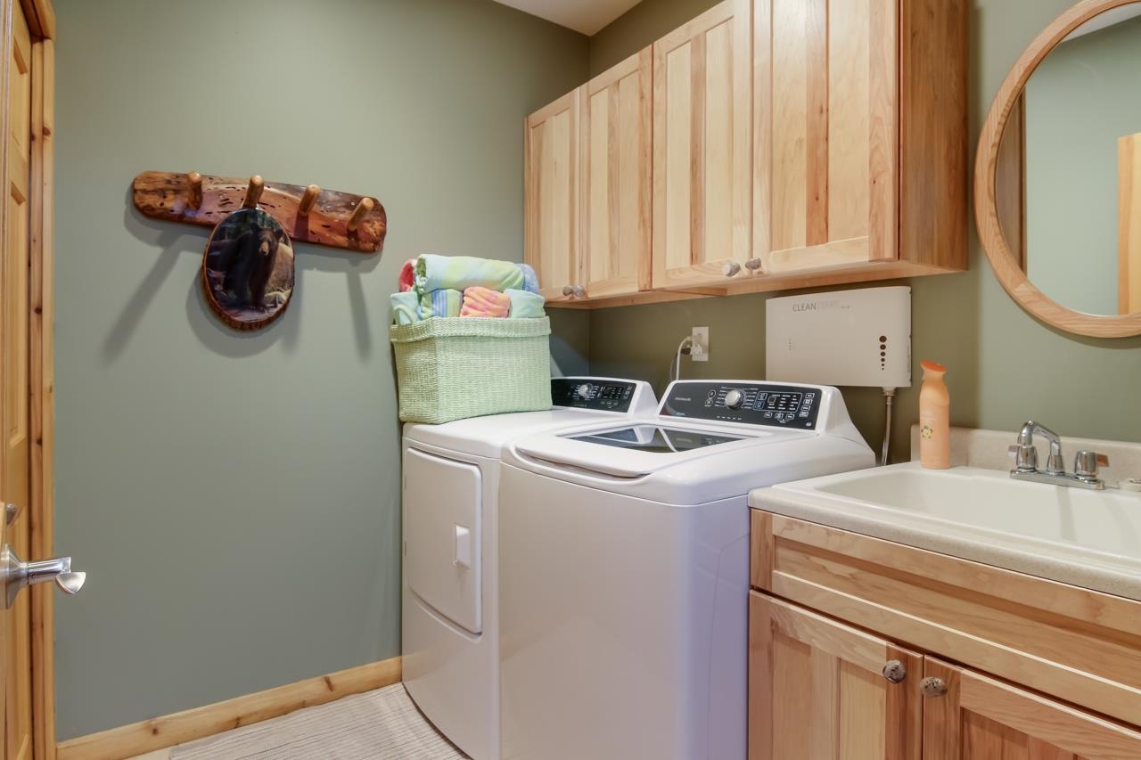 2 Chimney Ridge Maple City, MI 49664 - Photo 38 of 40 1902021-37.JPG