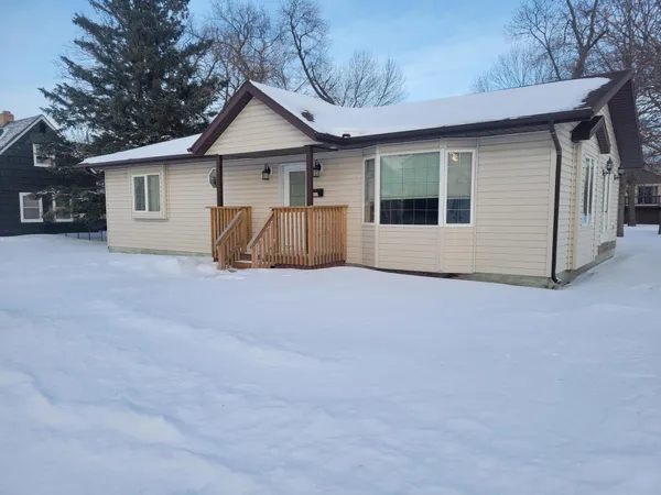 $190,000 | 322 St Paul Avenue South, Thief River Falls, MN 56701