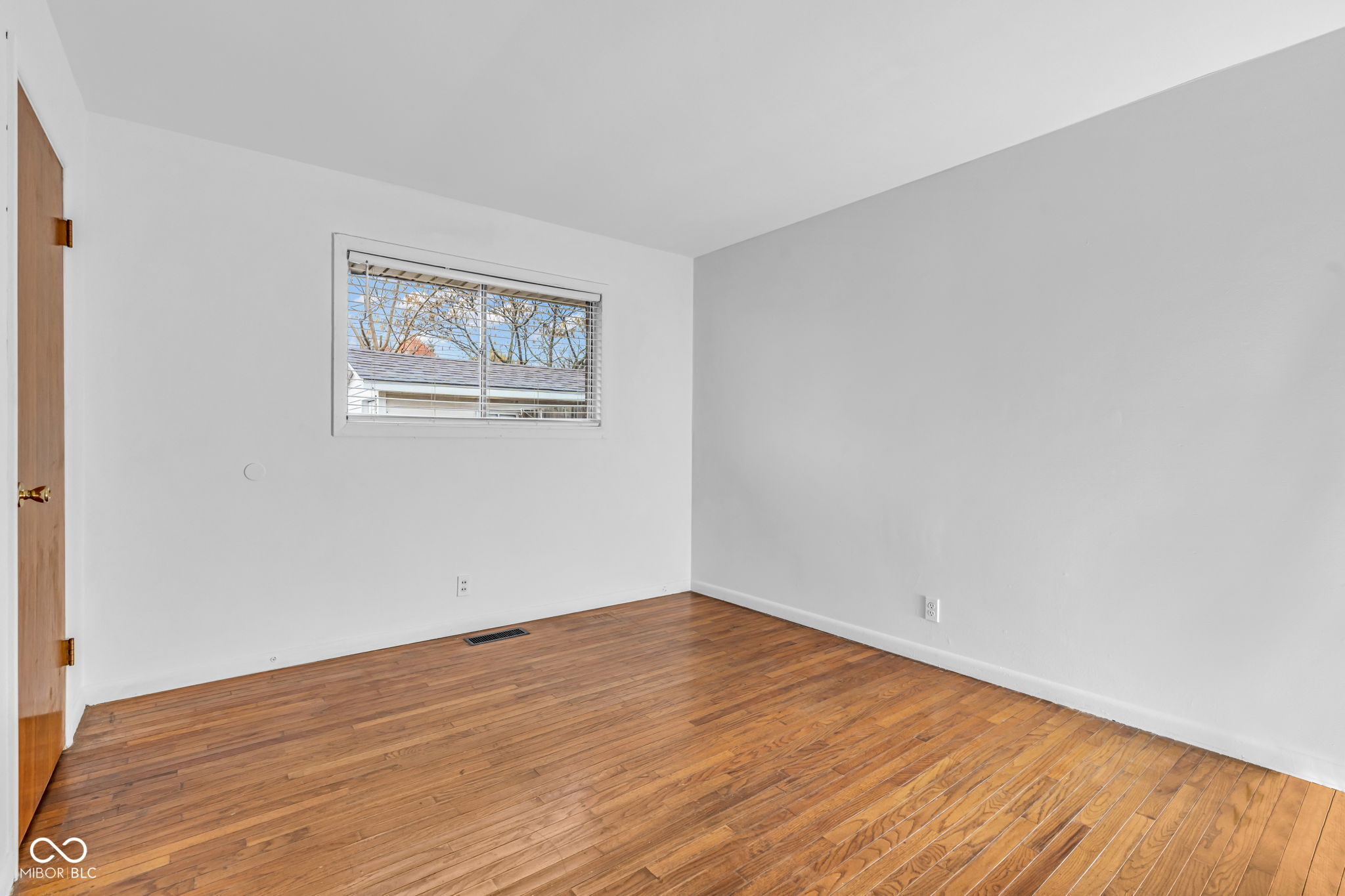 502 East Campbell Street Edinburgh, IN 46124 - Photo 11 of 20