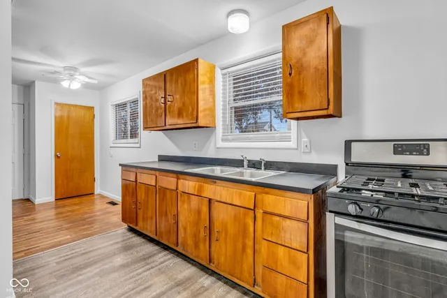 $239,900 | 502 East Campbell Street, Edinburgh, IN 46124