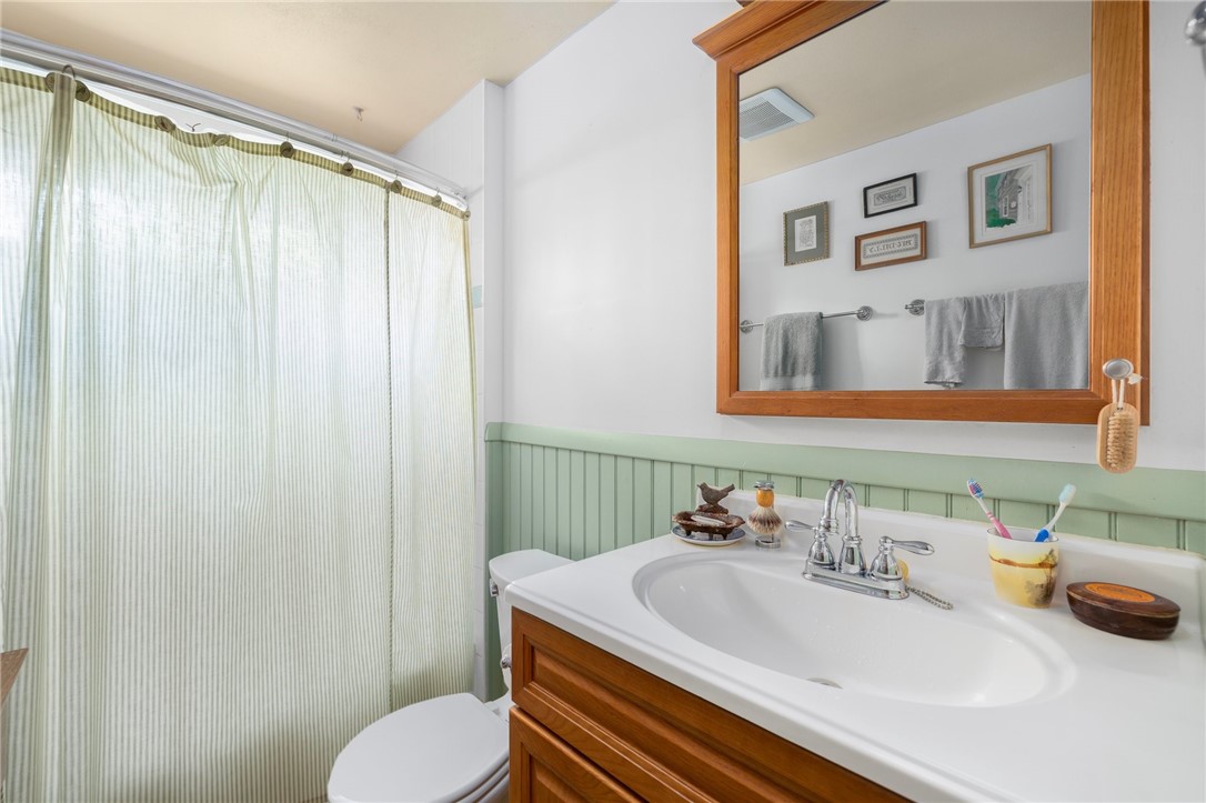 4 Rhodes Street Pawtucket, RI 02860 - Photo 11 of 37 Gallery Image 11