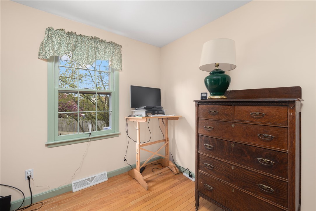 4 Rhodes Street Pawtucket, RI 02860 - Photo 26 of 37 Gallery Image 26