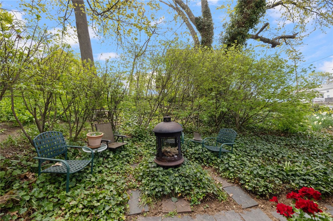 4 Rhodes Street Pawtucket, RI 02860 - Photo 33 of 37 Gallery Image 33