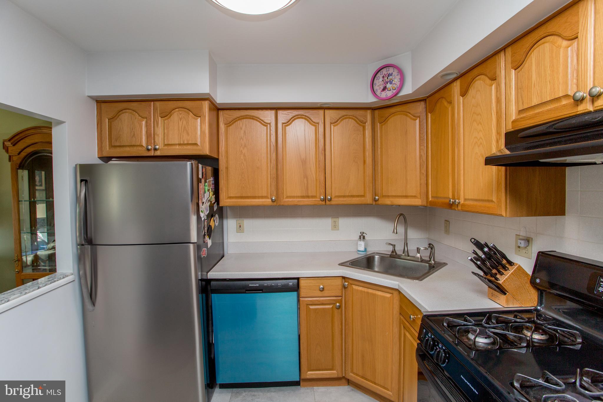 3551 Kyle Road Philadelphia, PA 19154 - Photo 3 of 15 (New dishwasher, blue protective film)