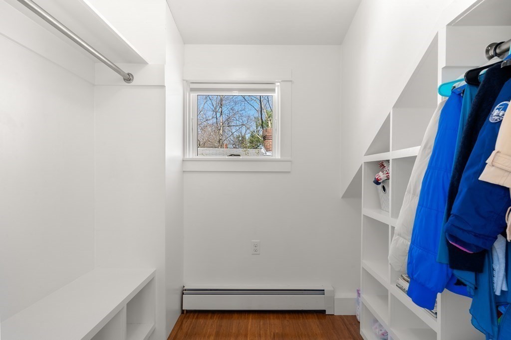 59 Russell Road Wellesley, MA 02482 - Photo 17 of 33