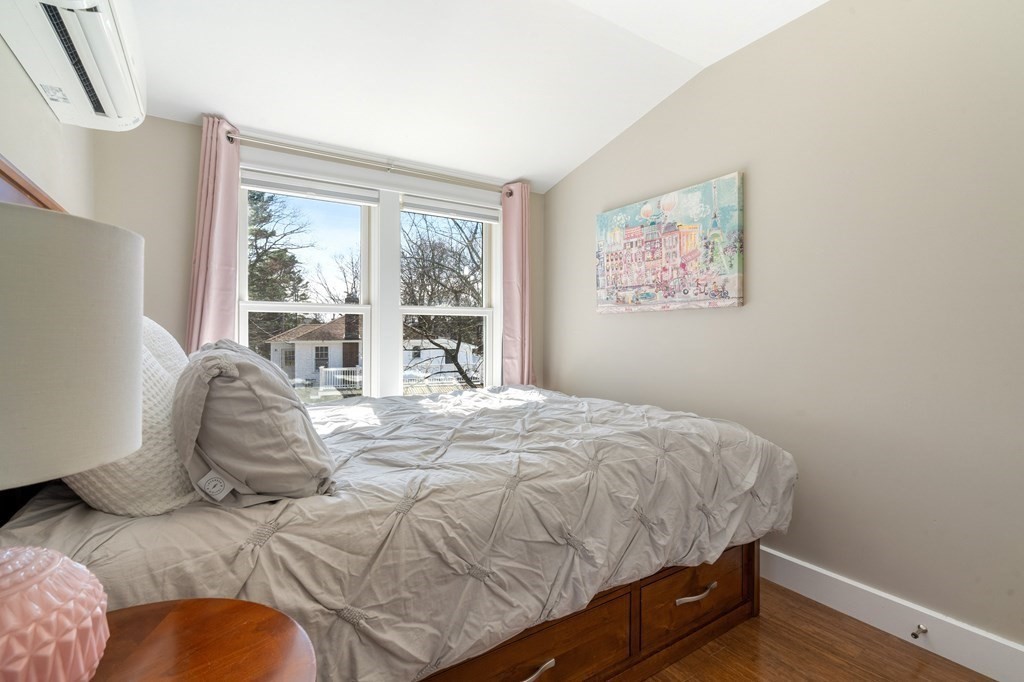 59 Russell Road Wellesley, MA 02482 - Photo 21 of 33