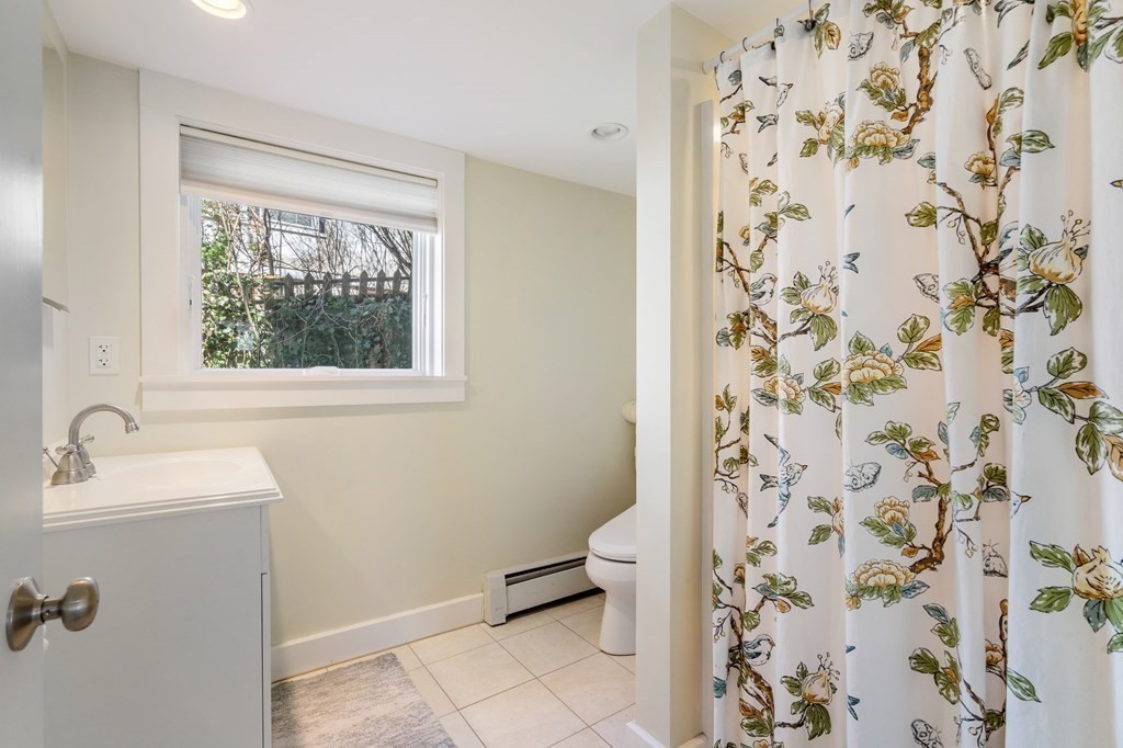 59 Russell Road Wellesley, MA 02482 - Photo 24 of 33