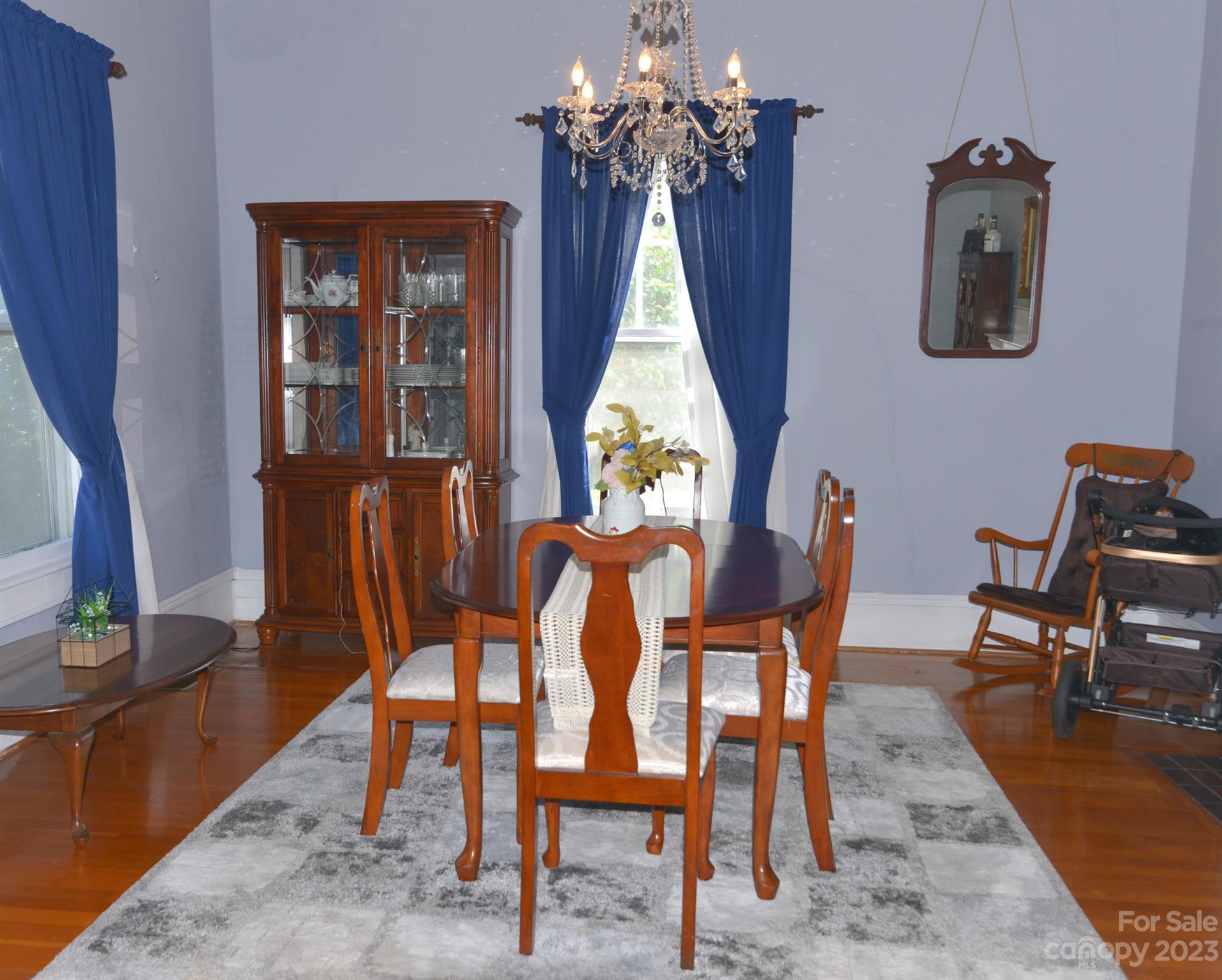 423 North Matson Street Kershaw, SC 29067 - Photo 6 of 33 a dining room with furniture and window