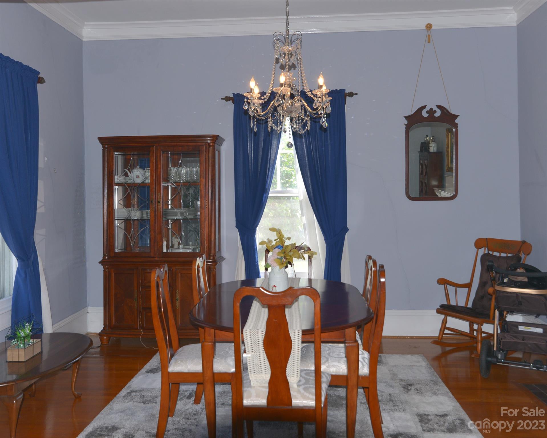 423 North Matson Street Kershaw, SC 29067 - Photo 7 of 33 a dining room with furniture and window