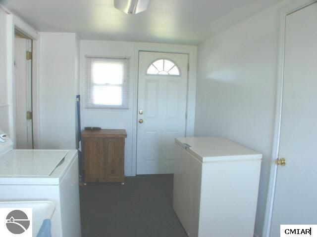 1889 South Alger Road Ithaca, MI 48847 - Photo 6 of 9 1769229-5.JPG