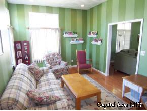 4200 Fielding Drive Springfield, IL 62711 - Photo 3 of 9