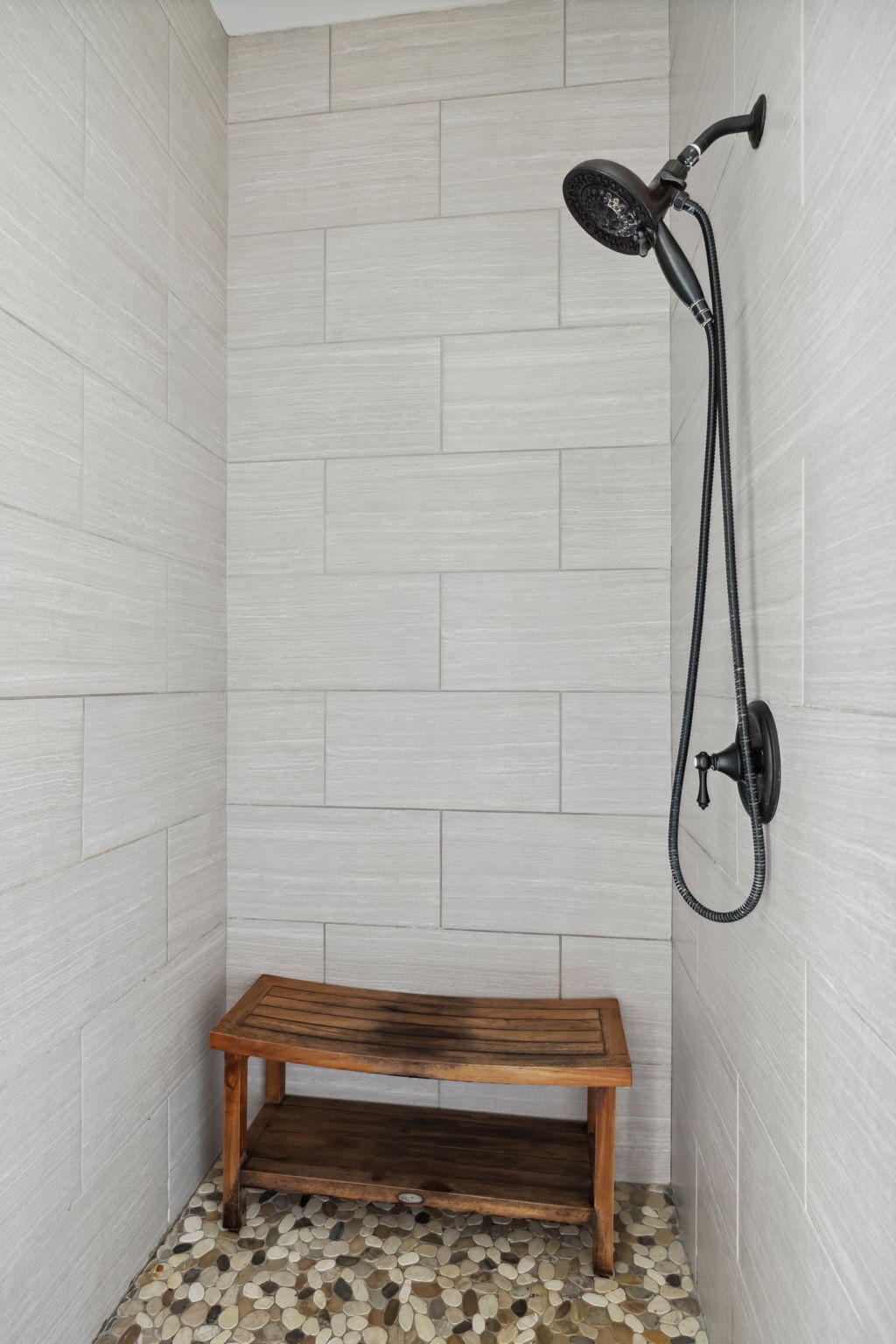 4136 Banner Square Lane Arrington, TN 37014 - Photo 37 of 71 a bathroom with a bathtub