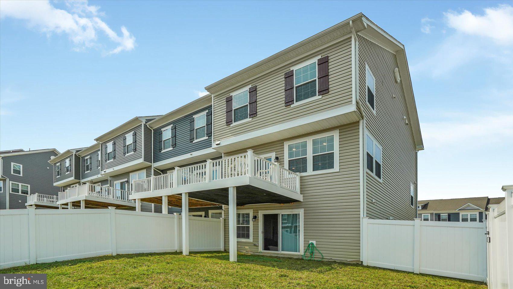 5085 Silver Oak Drive Rosedale, MD 21237 - Photo 41 of 48 a front view of a house with a yard