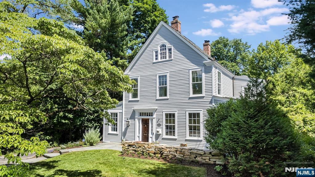 53 Hillside Avenue Glen Ridge, NJ 07028 - Photo 1 of 50