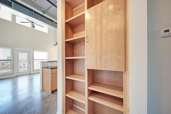 $2,900 | 807 East 14th Street, Unit 306, Austin, TX 78702