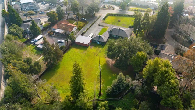$2,500,000 | 1690 Newell Avenue, Walnut Creek, CA 94595
