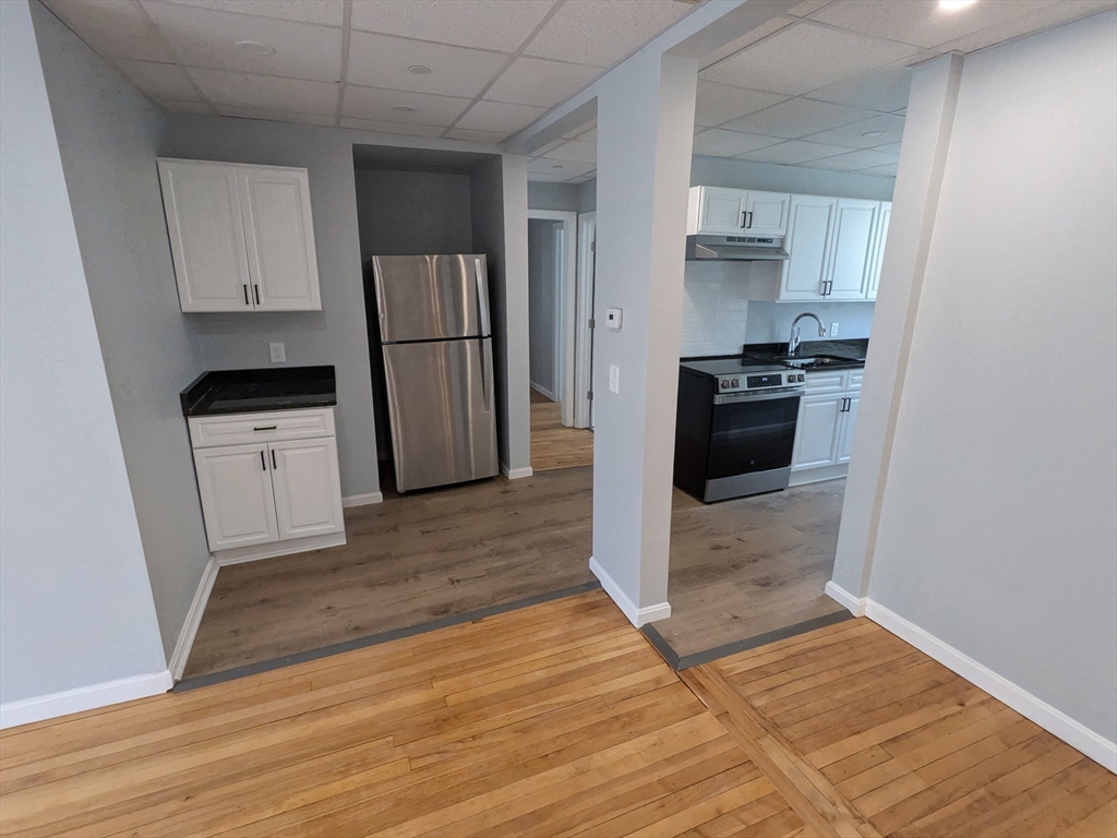 127 Institute Road Worcester, MA 01602 - Photo 5 of 8
