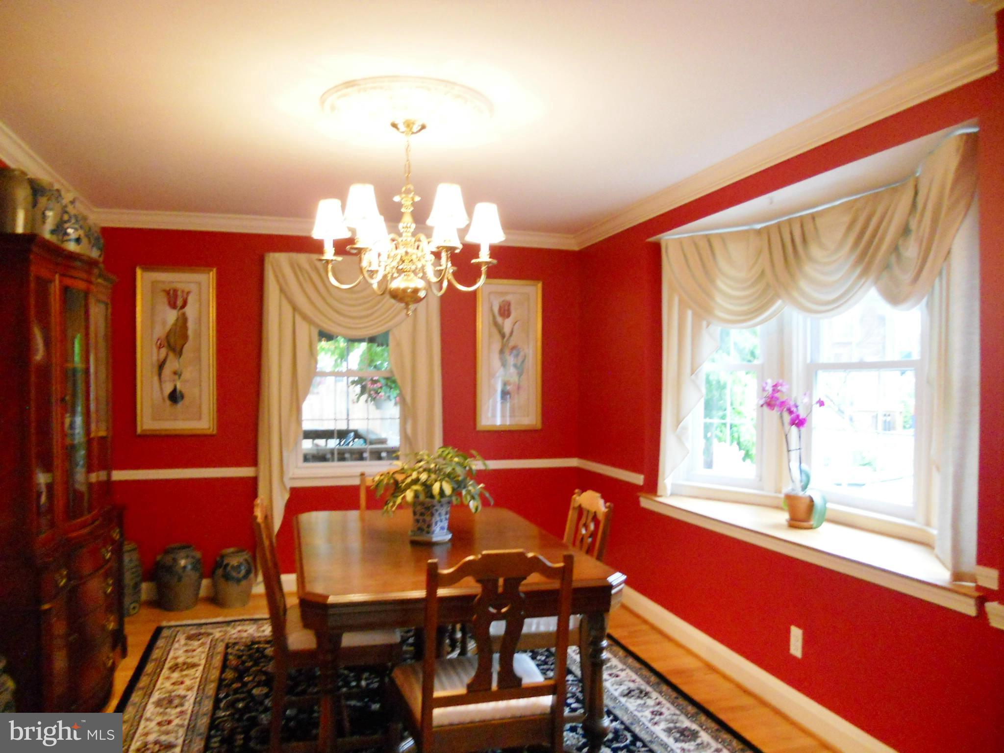 417 Chumleigh Road Baltimore, MD 21212 - Photo 5 of 16 Dining Room