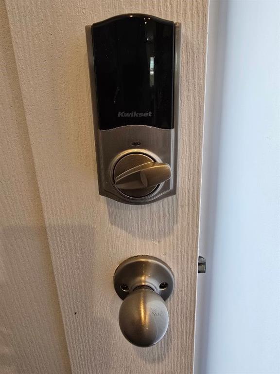 5299 Magnolia Grove Way, Unit 182 Gainesville, GA 30504 - Photo 23 of 79 a close view of a utility room with dryer and washer