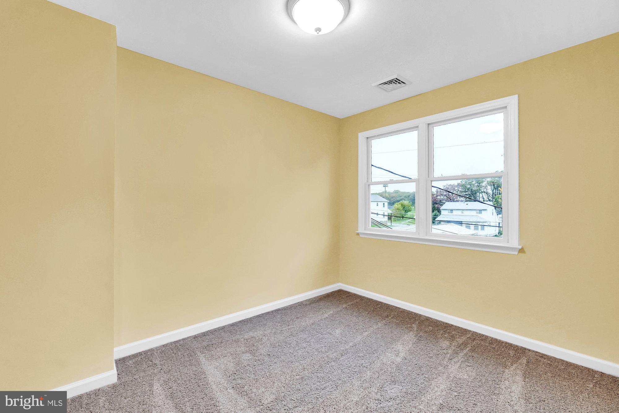 530 Chalcot Square Baltimore, MD 21221 - Photo 14 of 22 Bedroom