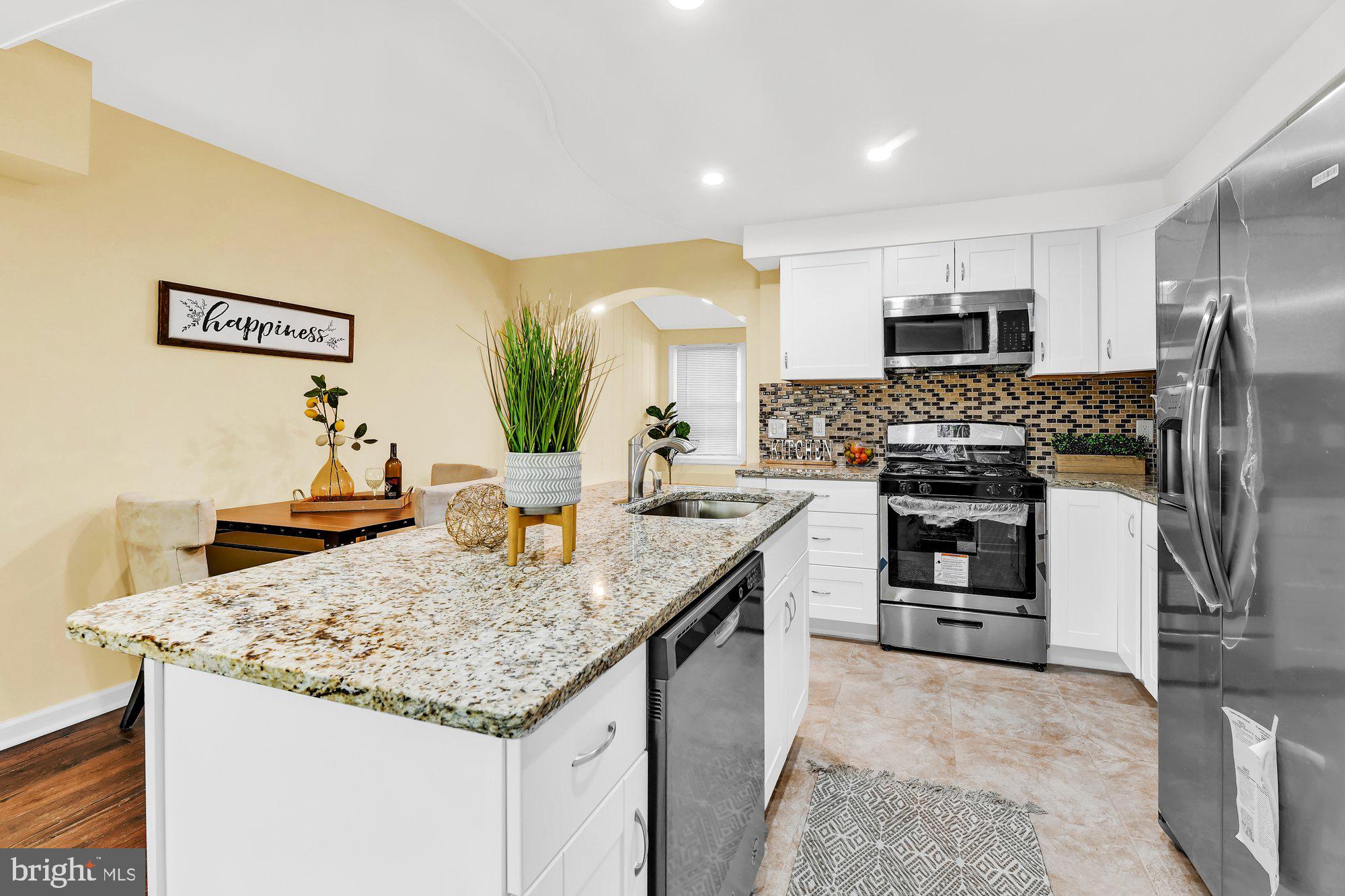 530 Chalcot Square Baltimore, MD 21221 - Photo 8 of 22 Gallery Image 8