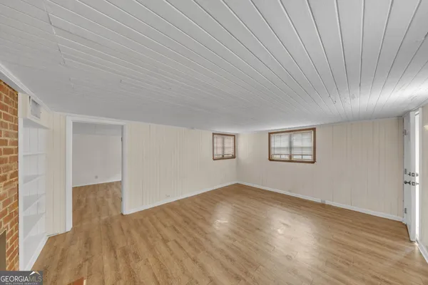 $390,000 | 201 East Brookwood Place, Valdosta, GA 31602