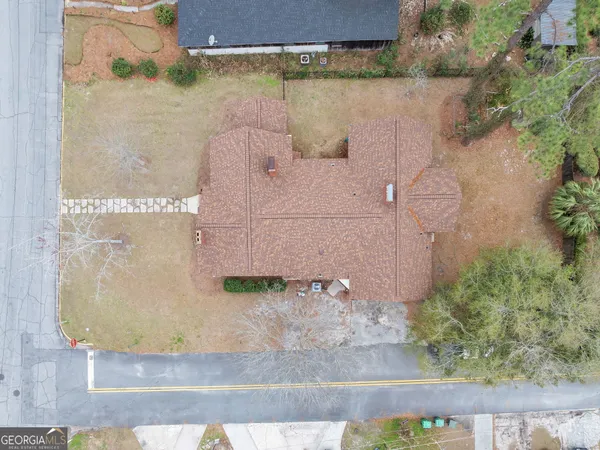 $390,000 | 201 East Brookwood Place, Valdosta, GA 31602