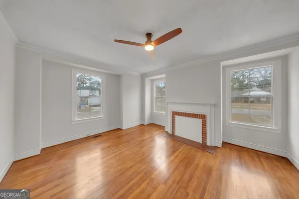 $390,000 | 201 East Brookwood Place, Valdosta, GA 31602