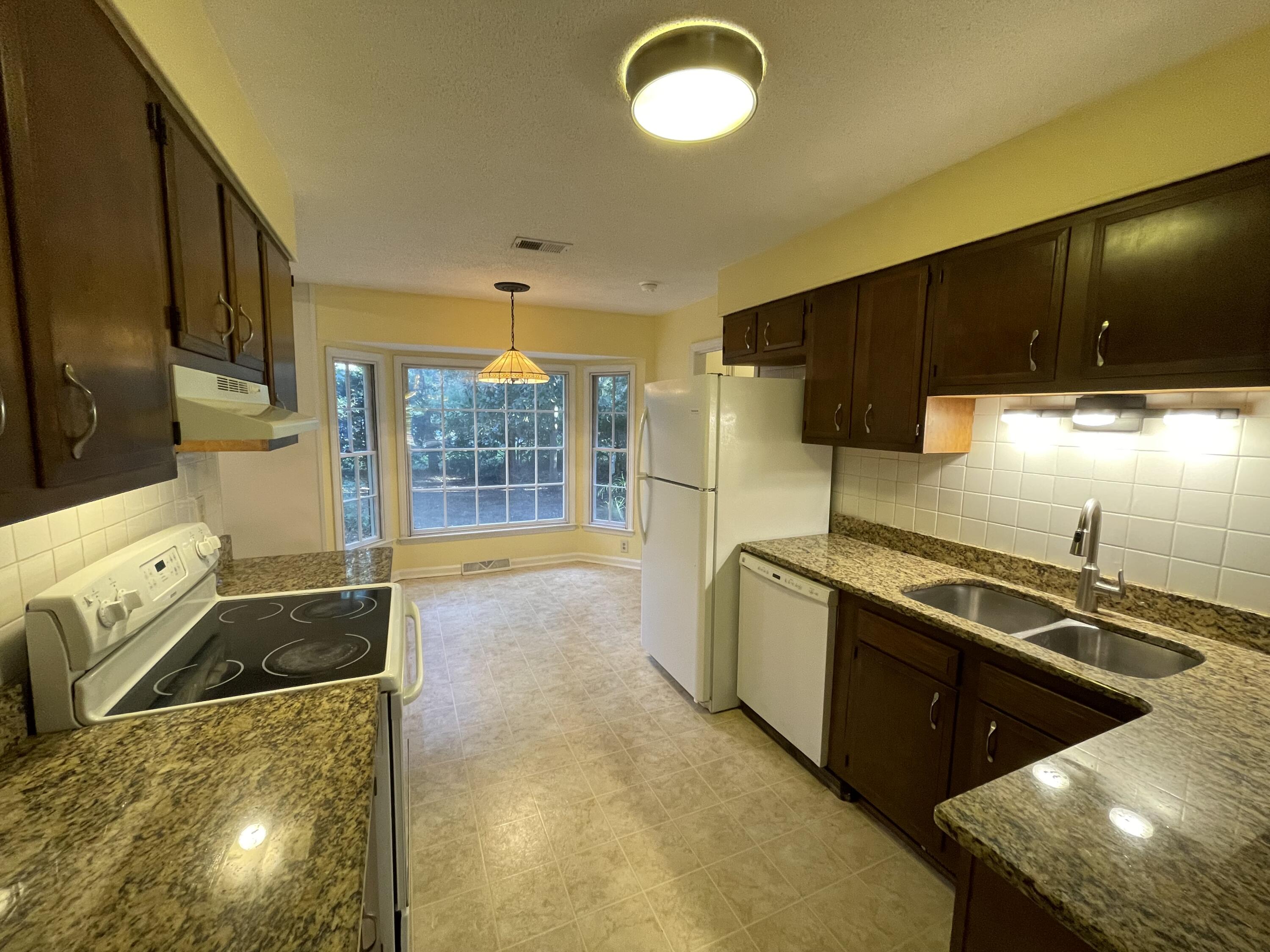 701 Ritter Drive Charleston, SC 29412 - Photo 9 of 22 j_IMG_3349