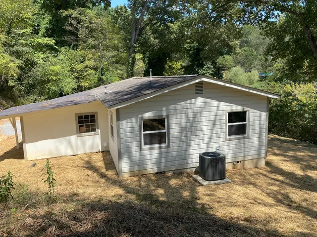 $1,500 | 975 Beason Drive, Chattanooga, TN 37405