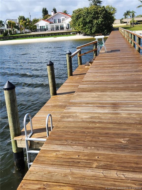 1843 Southeast Granada Lane Stuart, FL 34996 - Photo 29 of 31 a view of outdoor space with seating